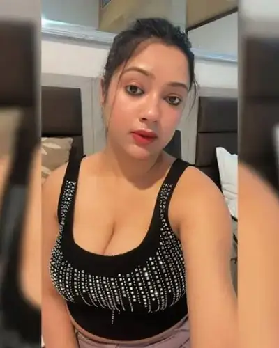 Call Girls Service Rakholi